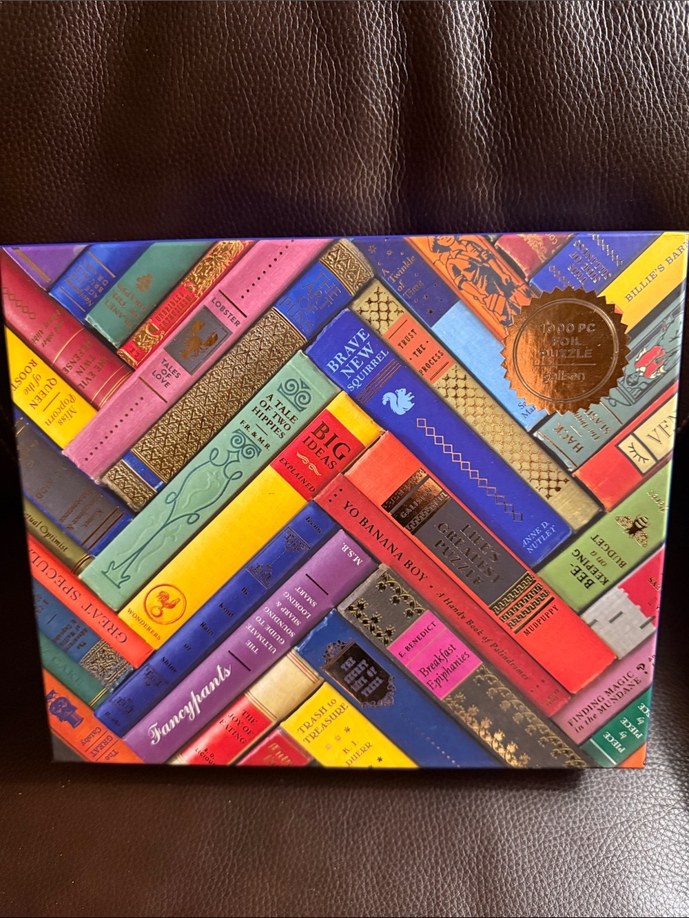 Galison Vintage Library Foil Stamped 1000 piece puzzle looks like New has poster